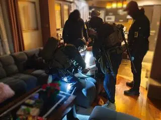 Mężczyźni podszywali się pod policjantów i napadali na Ukraińców