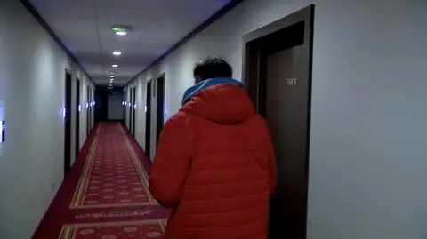 W kilku hotelach mieszka około 200 osób z kamienic, pod którymi toczą się prace
