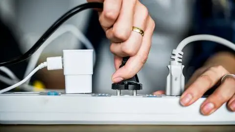 prąd, energia, przedłużacz 