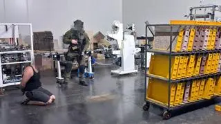 Służby zlikwidowały nielegalne wytwórnie wyrobów tytoniowych