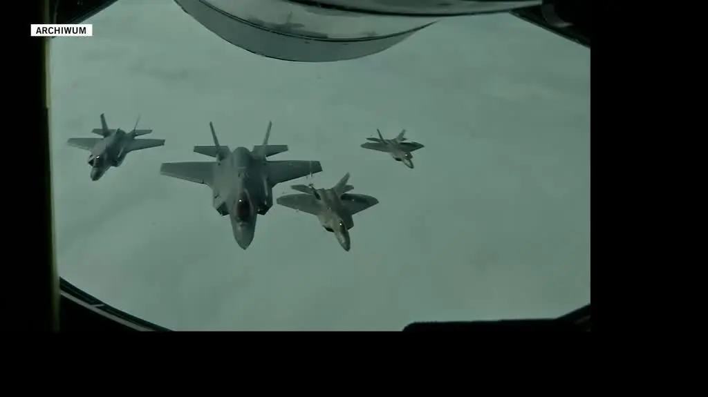 f35