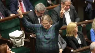 Jak Krystyna Pawłowicz neguje swoją polityczną przeszłość