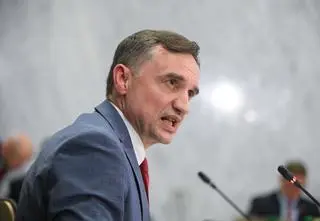 Politycy PiS podsłuchiwani Pegasusem? "Nie wykluczam"
