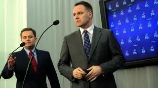 Były rzecznik PiS Adam Hofman (z lewej) i były minister skarbu Dawid Jackiewicz (zdjęcie z 2021 roku)