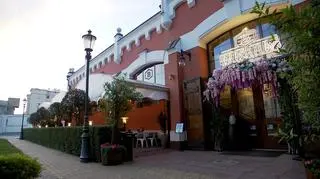 Do ataku na Adama Niedzielskiego doszło przed restauracją 