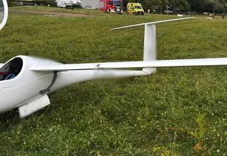 Szybowiec awaryjnie lądował na terenie stadniny. Pilot był pijany