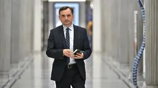 Ziobro bez paszportu dyplomatycznego. Decyzja Sikorskiego