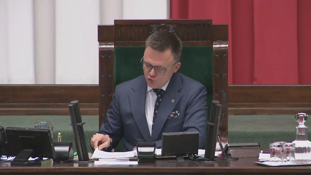 Klatka kluczowa-8965