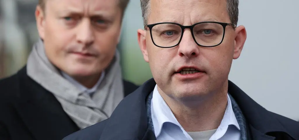 Europejski nakaz aresztowania dla Marcina Romanowskiego. Co dalej?