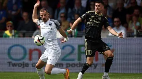 Emocje w meczu o 6 punktów. Puszcza uratowała się w doliczonym czasie