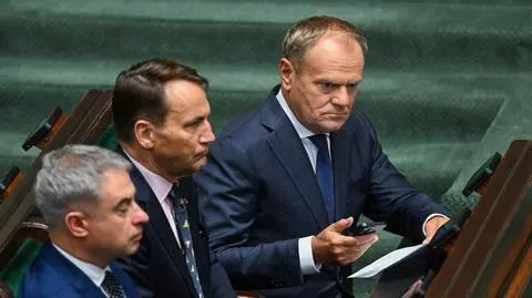 Donald Tusk, Radosław Sikorski