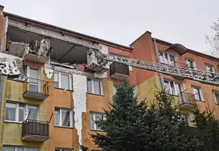 Potężny wybuch i pożar. Wiadomo, co dalej z blokiem