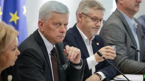 Przewodniczący komisji obrony narodowej Andrzej Grzyb o liście zakupów z SAFE