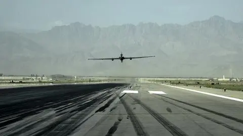 Samolot U-2 startuje z bazy Bagram w Afganistanie, 2018 rok