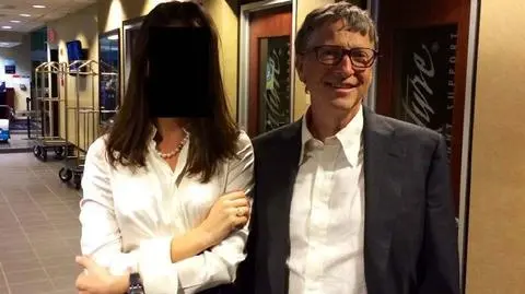 Bill Gates pozujący z młodą kobietą. Zdjęcie udostępnione przez demokratów z komisji ds. nadzoru Izby Reprezentantów 