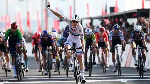 Merlier znów poza zasięgiem w UAE Tour. Imponujący finisz Belga