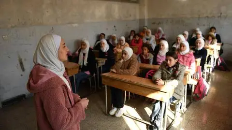 Tymczasowy rząd zmienia program nauczania. "Islamistyczny"