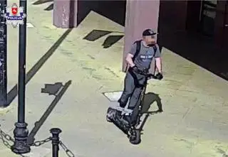 Jadąc na hulajnodze, potrącił 13-latkę i uciekł. Jest już w rękach policji 