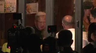 Trzech miliarderów spotkało się na kolacji. Stawiali kurczaki i rozdawali autografy