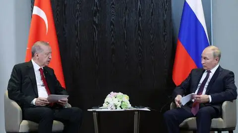 Recep Tayyip Erdogan w rozmowie z Władimirem Putinem