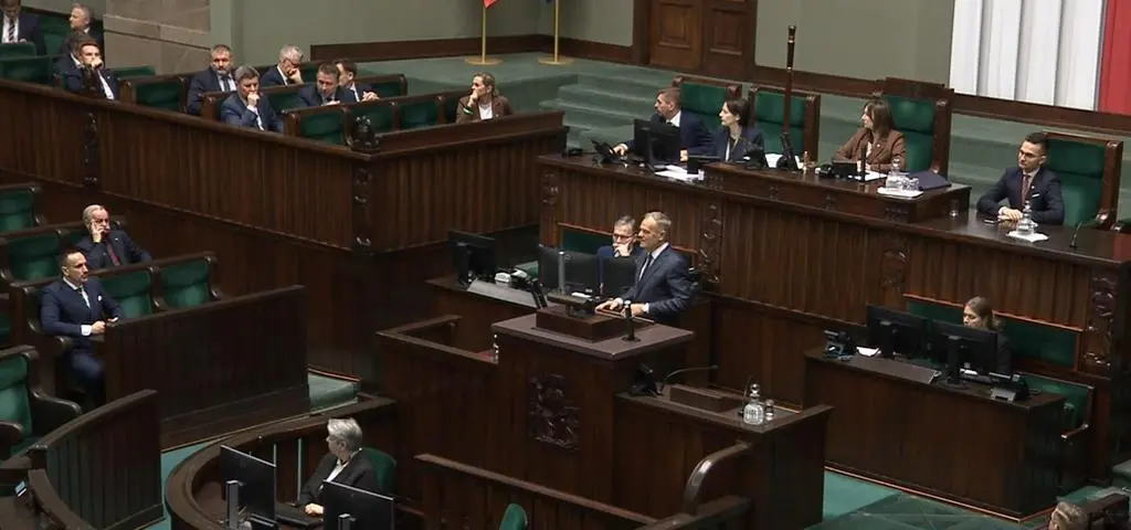 W Sejmie o kryptowalutach. Premier odpowiada kancelarii prezydenta