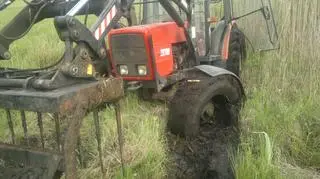 Mieli problem, żeby wjechać na łąkę 