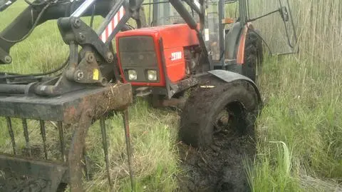 Mieli problem, żeby wjechać na łąkę 