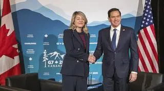 Melanie Joly i Marco Rubio rozmawiali ze sobą przy okazji spotkania G7