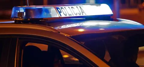 Ciało kobiety w wykopie na podwórku, policja zatrzymała 45-latka