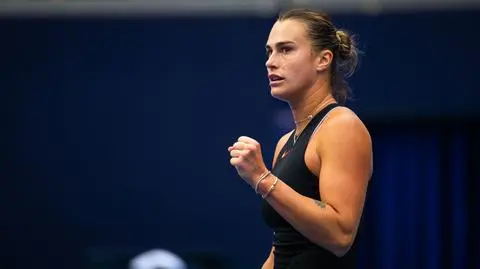 Sabalenka pokazała moc. Przewaga Świątek topnieje