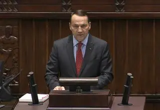 Sikorski o rosyjskiej dywersji: odpowiemy nie tylko dyplomatycznie