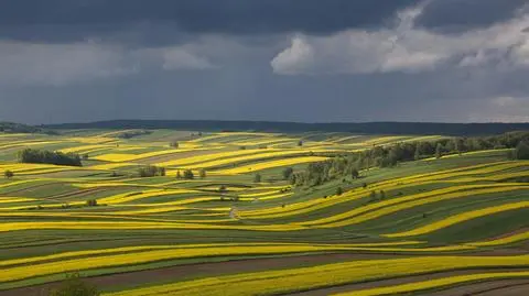 Burza, pochmurno
