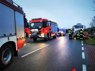 61-latek uderzył w śmieciarkę. Zginął na miejscu