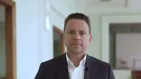 trzaskowski__720x720_1655842030583443459