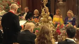 Melania Trump zajęła miejsce obok królowej Kamili