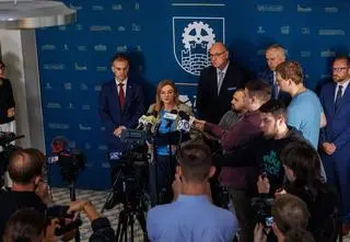 Miasto zaciska pasa i tnie koszty. Pracę straciło blisko stu urzędników