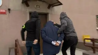 31-latka doprowadzana do prokuratury