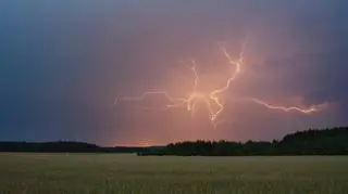 Gdzie jest burza? Intensywnie pada od rana