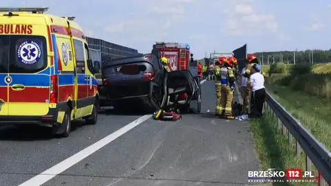 Pasażerowie obu samochodów trafili do szpitali