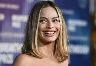Tim Burton szykuje remake kultowego horroru. Margot Robbie chce się zaangażować