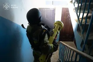 Kijów po kolejnym ataku sił rosyjskich. Zdjęcia z 14 listopada 