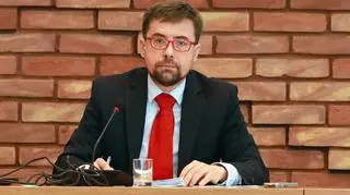 Burmistrz Konstancina-Jeziorny wyrzucony z PO. "Chodzi o jego postępowanie"