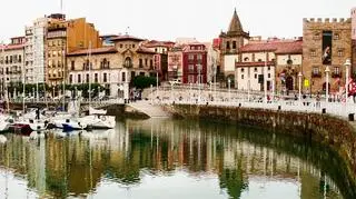 Gijon usuwa imię byłego króla Juana Carlosa z miejsc publicznych 