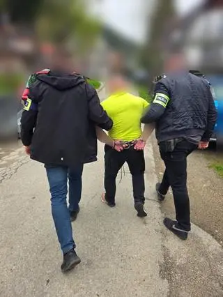49-latek ukrywał się od ponad roku przed organami ścigania