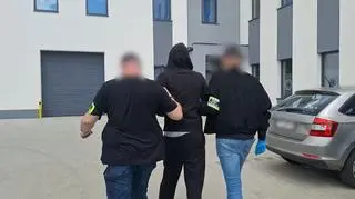 Grupa "szybko zbudowała hierarchię". Jest nagranie z zatrzymanymi