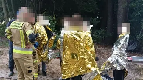 Zagłówka przewróciła się na Jeziorze Białym. Pięć osób wpadło do wody 