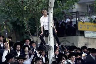 Protest ultraortodoksyjnych Żydów przeciwko poborowi do wojska w Jerozolimie