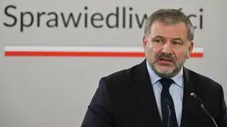 Rząd idzie na wojnę z deepfake'ami? Jest pierwszy krok