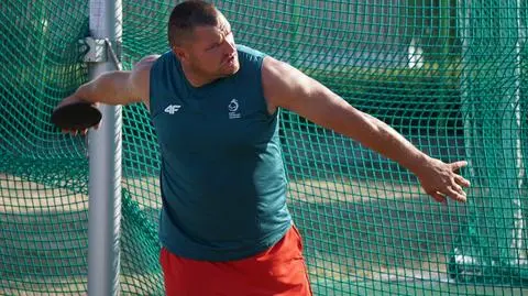 Stracił nogę, pojawiła się depresja. Piotra uratował sport. "Zajarałem się tym na maksa" 
