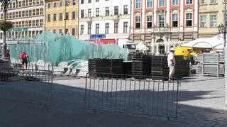 Drugi dzień budowy strefy we Wrocławiu.